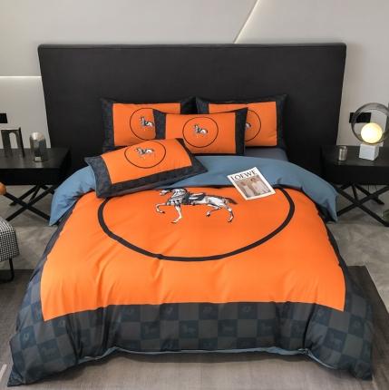 91家纺网 家纺一手货源 找家纺 总 色鬼布艺 2023新款13376纯棉潮牌床单床笠款四件套