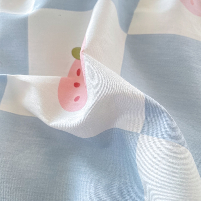 91家纺网 家纺一手货源 找家纺 帛织澜 2025新款全棉喷气12868系列纯棉单被套 草莓小熊-兰