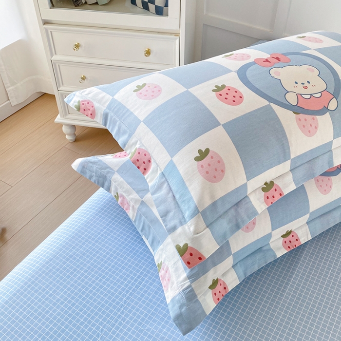 91家纺网 家纺一手货源 找家纺 帛织澜  2025新款全棉喷气12868系列纯棉枕套 草莓小熊