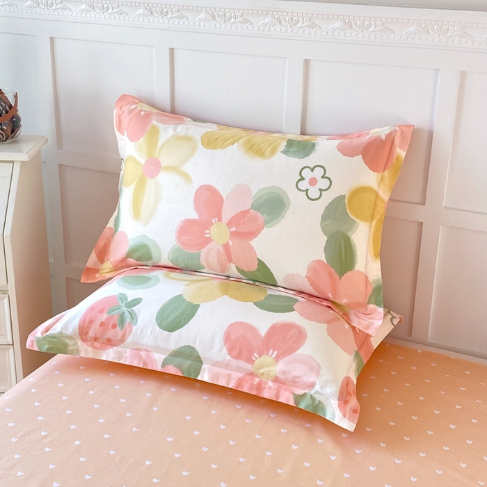 91家纺网 家纺一手货源 找家纺 帛织澜  2025新款全棉喷气12868系列纯棉枕套 花季物语