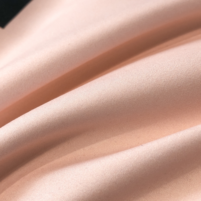 91家纺网 家纺一手货源 找家纺 花沐 2025新款轻奢潮牌亲肤棉纯棉四件套 小香风粉色