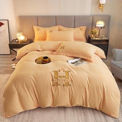 91家纺网 家纺一手货源 找家纺 （总）富缘娜 2023新款牛奶绒H款绣花床单款纯色四件套