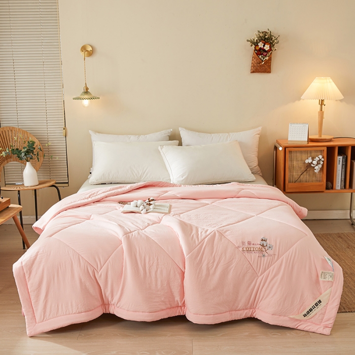 91家纺网 家纺一手货源 找家纺 千百笠 新疆纯棉花宽边绣花款全棉水洗棉夏凉被空调被薄款春秋被 贵族玉