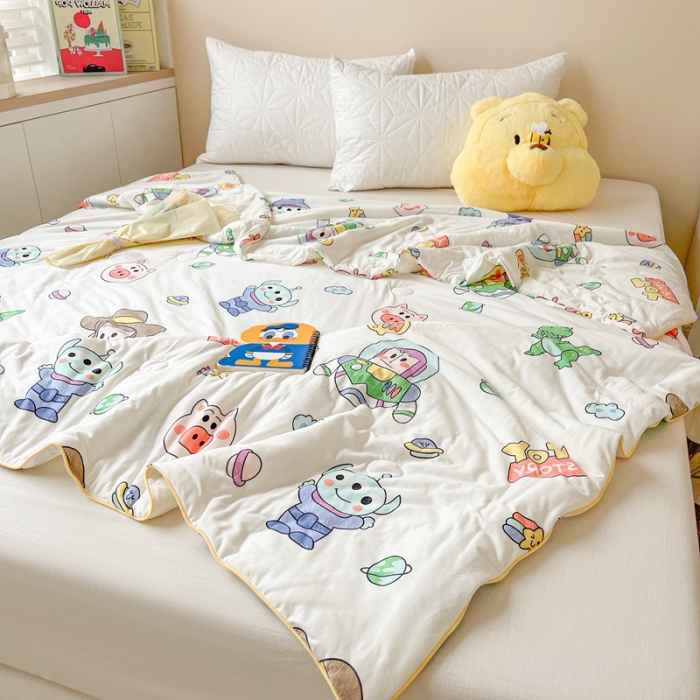 91家纺网 家纺一手货源 找家纺 大彩家居 2023新款迪士尼A类针织棉夏凉被 巴斯光年