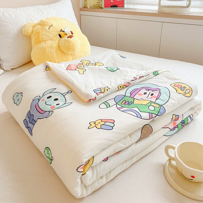 91家纺网 家纺一手货源 找家纺 大彩家居 2023新款迪士尼A类针织棉夏凉被 巴斯光年