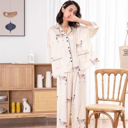 91家纺网 家纺一手货源 找家纺 （总）洛兰沙 2023新款冰丝家居服长袖套装