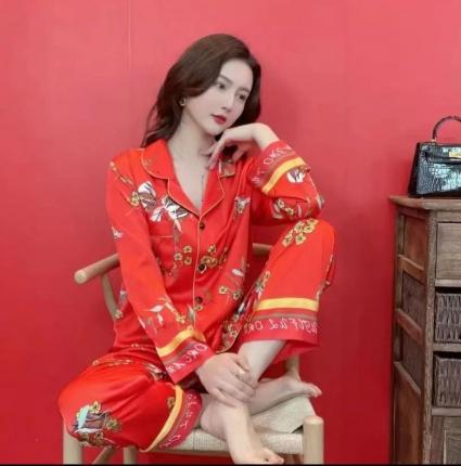 91家纺网 家纺一手货源 找家纺 （总）洛兰沙 2023新款冰丝家居服长袖套装