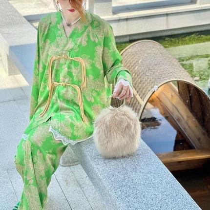 91家纺网 家纺一手货源 找家纺 （总）洛兰沙 2023新款冰丝家居服长袖套装