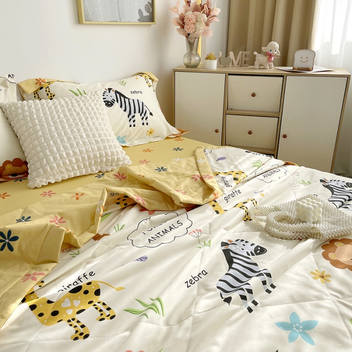 91家纺网 家纺一手货源 找家纺 仟网汇  2023新款全棉新疆棉花夏凉被 欢乐谷