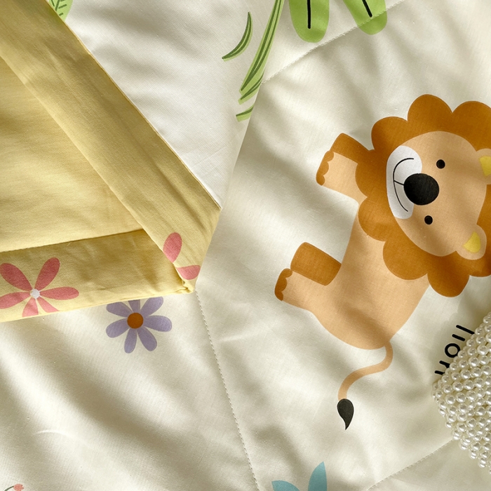 91家纺网 家纺一手货源 找家纺 仟网汇  2023新款全棉新疆棉花夏凉被 欢乐谷