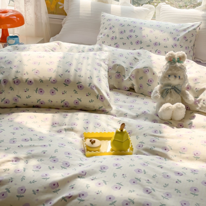 91家纺网 家纺一手货源 找家纺 田野2023新款133372全棉小清新四件套 花园里-紫