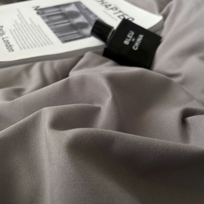 91家纺网 家纺一手货源 找家纺 蓝淋家纺 2023新款双拼水洗棉高级感亲肤四件套/三件套 浅灰奶茶