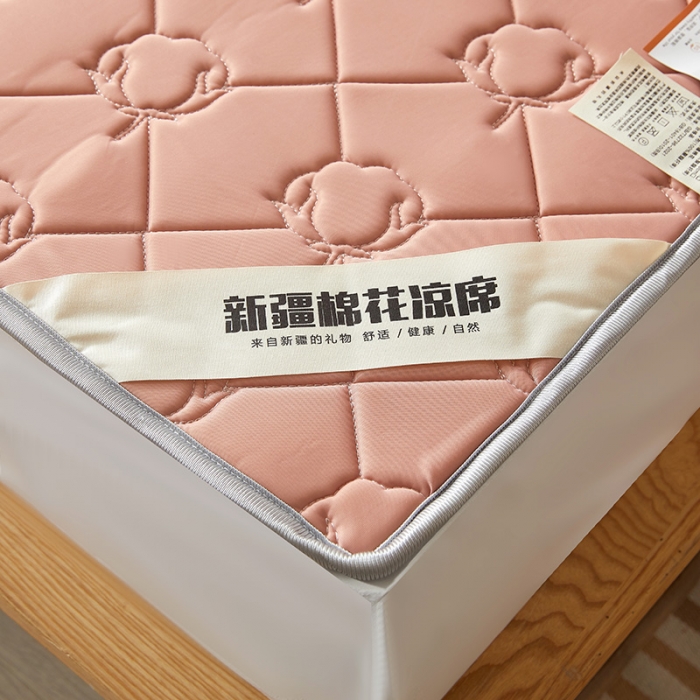 91家纺网 家纺一手货源 找家纺 总 西域种棉人 新疆棉花凉席冰丝凉感丝平铺款加厚床单款三件套水洗可折叠