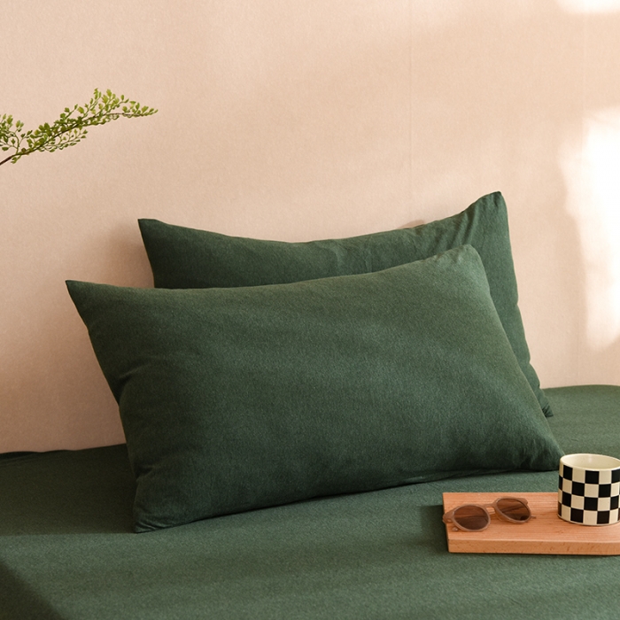 91家纺网 家纺一手货源 找家纺 甜之梦家纺 2025新款针织棉拼色单品枕套 墨绿