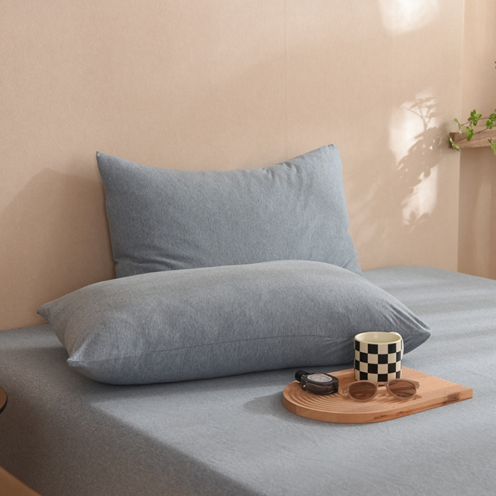 91家纺网 家纺一手货源 找家纺 甜之梦家纺 2025新款针织棉拼色单品枕套 烟蓝