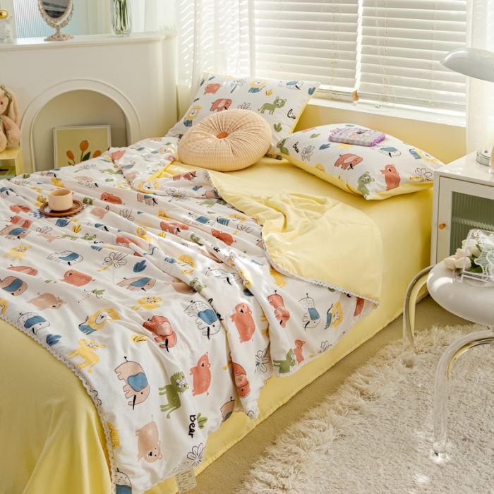 91家纺网 家纺一手货源 找家纺 羋多 2024新款小清新花边水洗棉夏被夏被四件套动物乐园