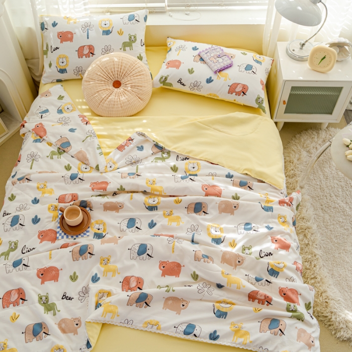 91家纺网 家纺一手货源 找家纺 羋多 2024新款小清新花边水洗棉夏被夏被四件套动物乐园