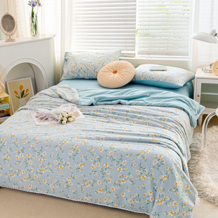 91家纺网 家纺一手货源 找家纺 羋多 2024新款小清新花边水洗棉夏被夏被四件套花间