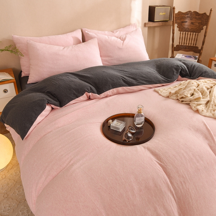 91家纺网 家纺一手货源 找家纺 甜之梦 2025新款针织棉拼色四件套(任何尺寸都可以定制) 浅粉+碳黑