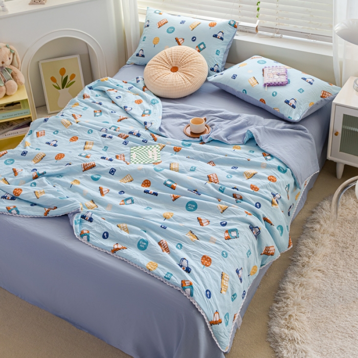 91家纺网 家纺一手货源 找家纺 羋多 2024新款小清新花边水洗棉夏被夏被四件套汽车家族