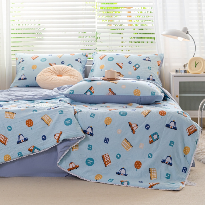 91家纺网 家纺一手货源 找家纺 羋多 2024新款小清新花边水洗棉夏被夏被四件套汽车家族