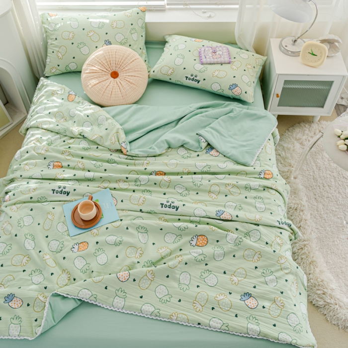 91家纺网 家纺一手货源 找家纺 羋多 2024新款小清新花边水洗棉夏被夏被四件套小菠萝