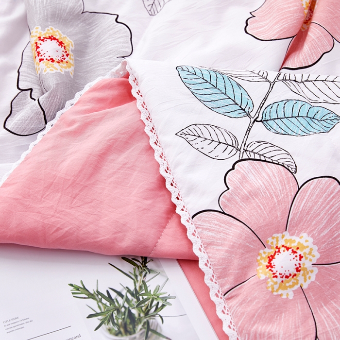 91家纺网 家纺一手货源 找家纺 羋多 2024新款小清新花边水洗棉夏被夏被四件套缤纷夏日