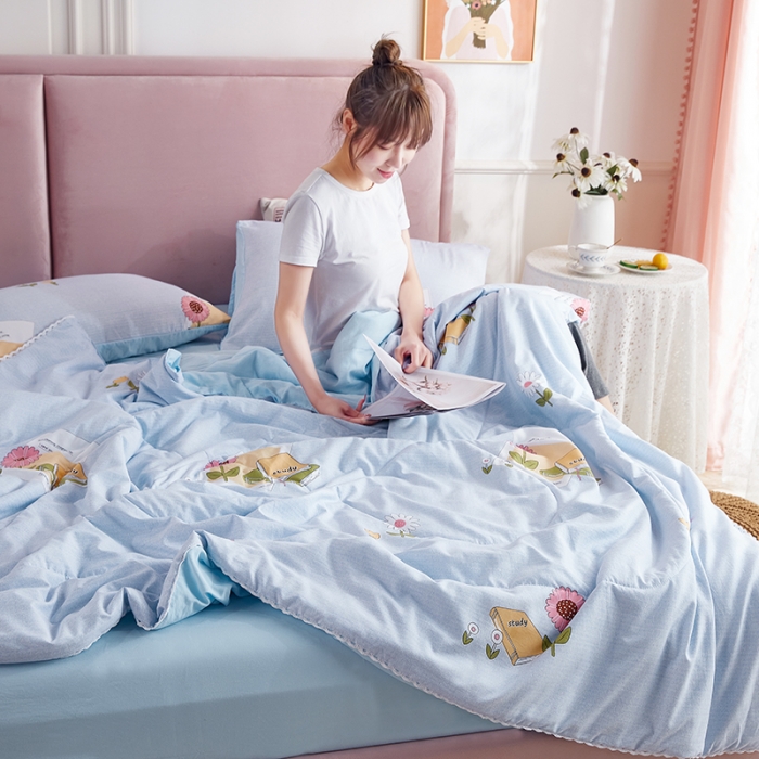 91家纺网 家纺一手货源 找家纺 羋多 2024新款小清新花边水洗棉夏被夏被四件套花语