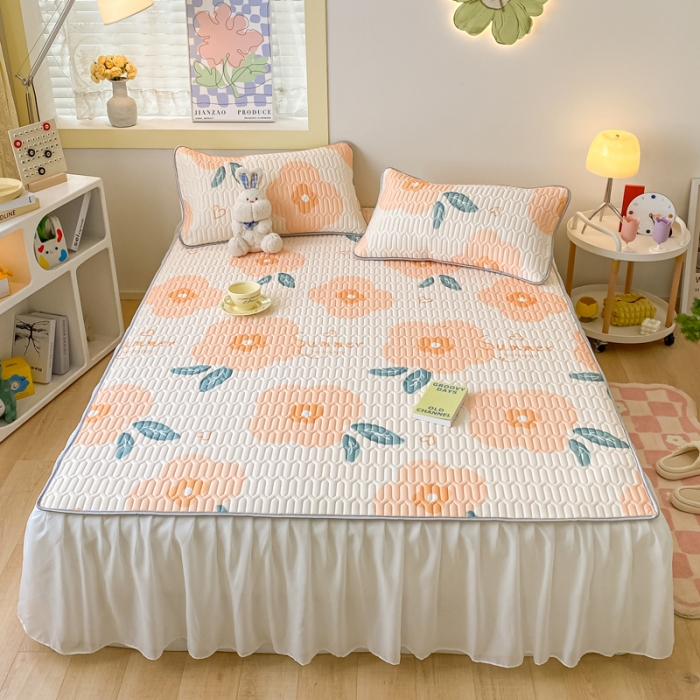 91家纺网 家纺一手货源 找家纺 金爱家 2023新款凉感丝乳胶软凉席床裙款三件套 橘子花朵