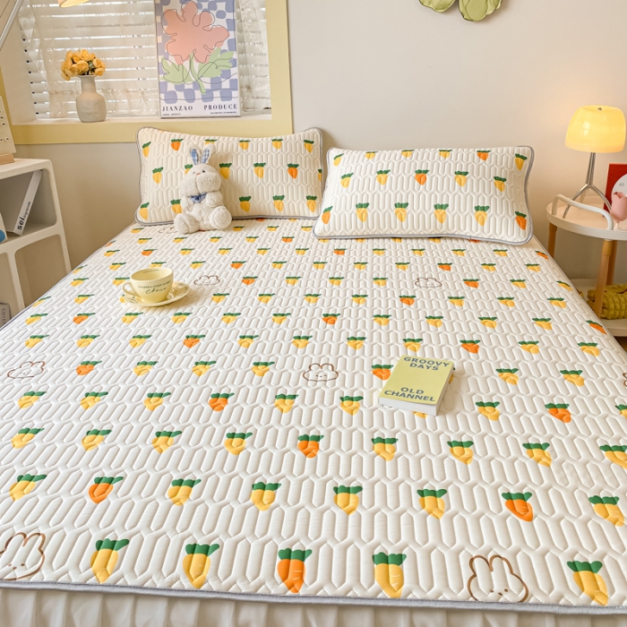 91家纺网 家纺一手货源 找家纺 金爱家 2023新款凉感丝乳胶软凉席床裙款三件套 小萝卜