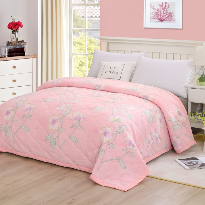 91家纺网 家纺一手货源 找家纺 被多多2023新款水洗棉印花夏凉被空调被 初见