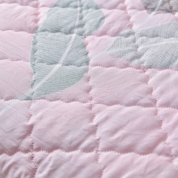 91家纺网 家纺一手货源 找家纺 被多多2023新款水洗棉印花夏凉被空调被 丛林粉