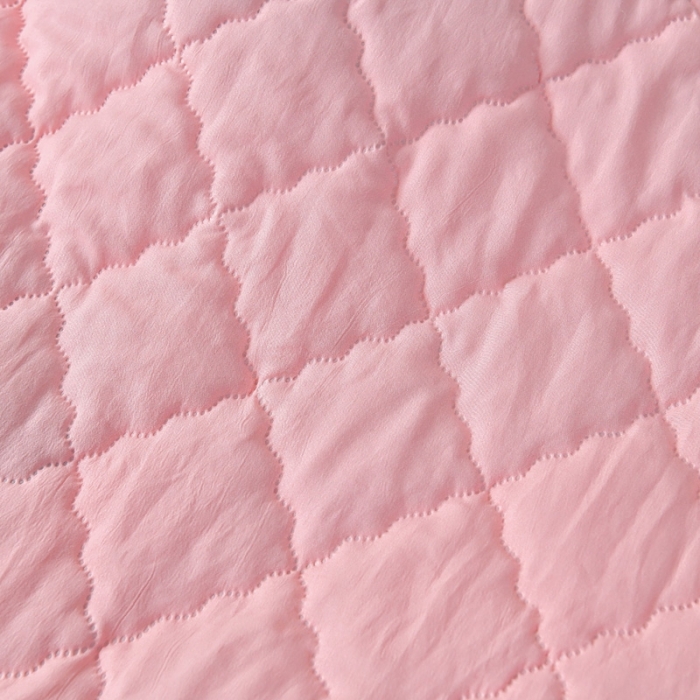 91家纺网 家纺一手货源 找家纺 被多多2023新款水洗棉印花夏凉被空调被 丛林粉