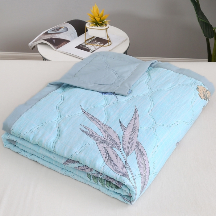 91家纺网 家纺一手货源 找家纺 被多多2023新款水洗棉印花夏凉被空调被 纷飞叶影