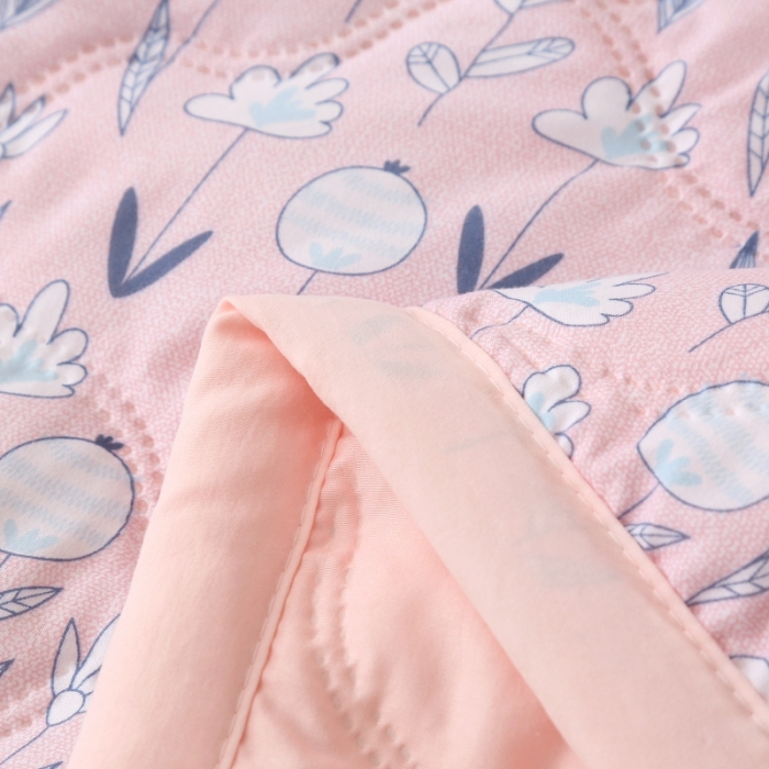 91家纺网 家纺一手货源 找家纺 被多多2023新款水洗棉印花夏凉被空调被 清新疏影