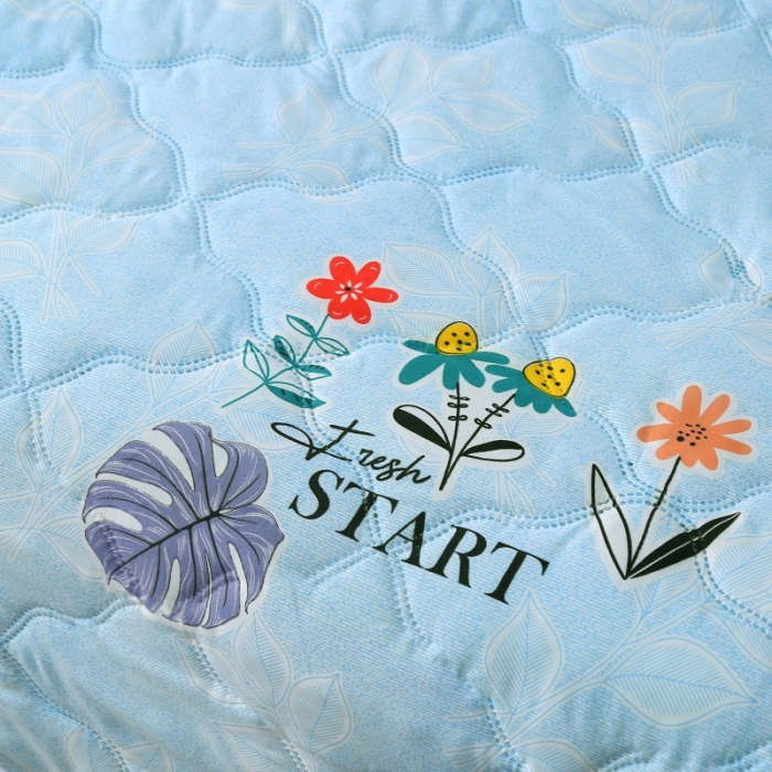 91家纺网 家纺一手货源 找家纺 被多多2023新款水洗棉印花夏凉被空调被 素菲