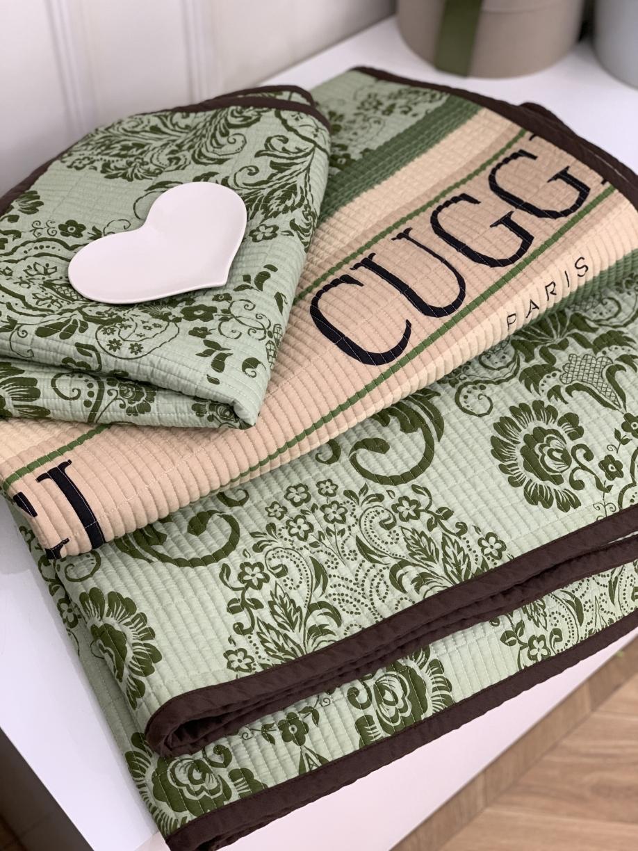 91家纺网 家纺一手货源 找家纺 汇庭 2023新款大鹅水洗棉床盖三件套-古莉庄园