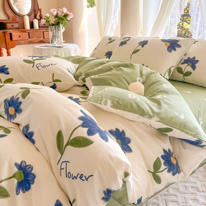 91家纺网 家纺一手货源 找家纺 星巴k家纺2023新款全棉13372花卉印花简约卡通款多规格四件套墨染