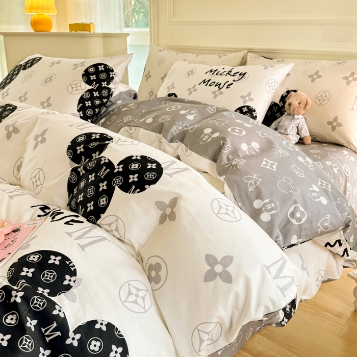 91家纺网 家纺一手货源 找家纺 星巴k家纺 2023全棉13372花卉印花简约四件套米奇