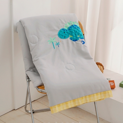 91家纺网 家纺一手货源 找家纺 （总）A类水洗棉磨毛绣花款儿童大豆夏被幼儿园被子夏凉被空调被