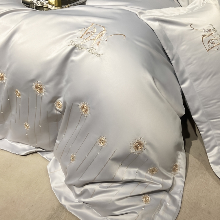 91家纺网 家纺一手货源 找家纺 绒世界 2024新款水洗真丝爱媛四件套系列 爱媛-银灰