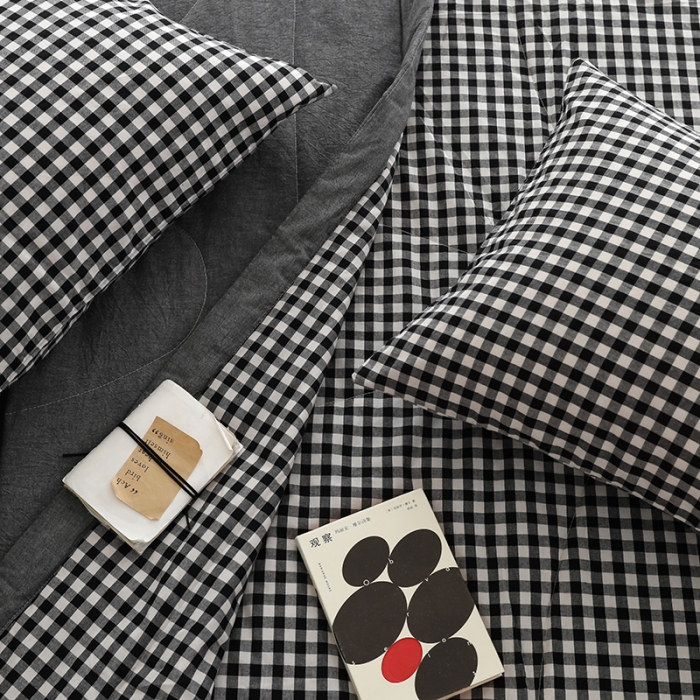 91家纺网 家纺一手货源 找家纺 寐眠 2023新款全棉色织水洗棉夏被子被芯（羽丝棉） 黑白小格