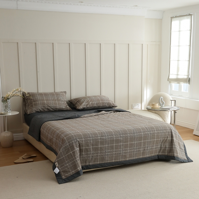 91家纺网 家纺一手货源 找家纺 寐眠 2023新款全棉色织水洗棉夏被子被芯（羽丝棉） 咖灰格