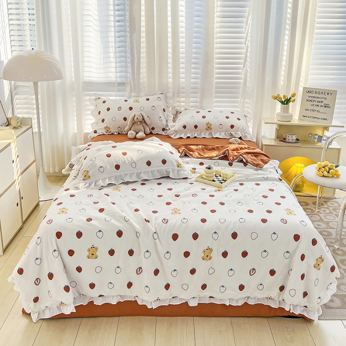 91家纺网 家纺一手货源 找家纺 澳梵 小清新水洗棉麻夏被四件套 草莓熊