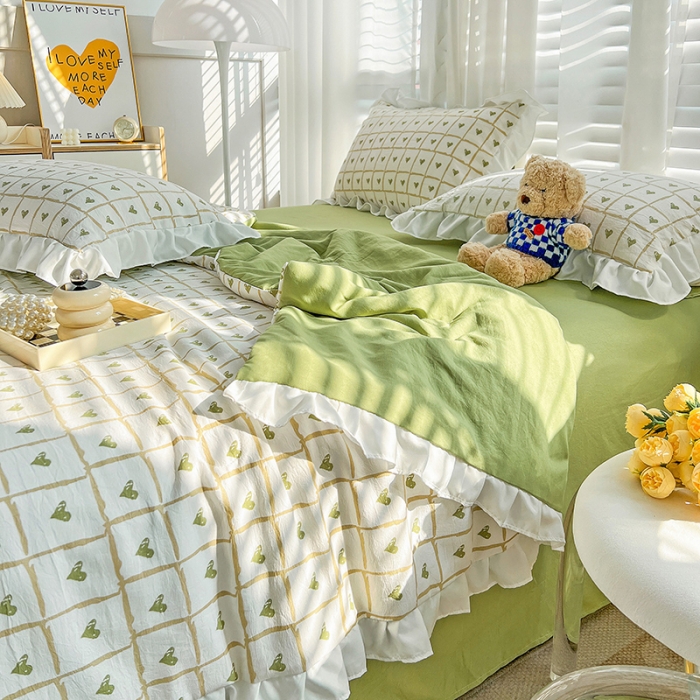 91家纺网 家纺一手货源 找家纺 澳梵 小清新水洗棉麻夏被四件套 格子心心