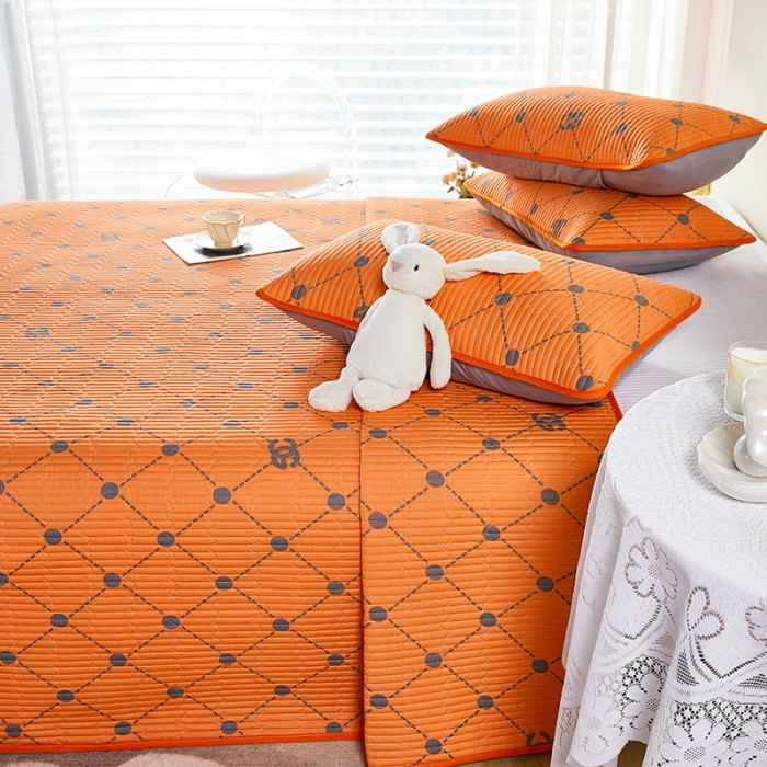 91家纺网 家纺一手货源 找家纺 莎果 2024新款正面纯棉绗缝床盖 不莱尼  橘