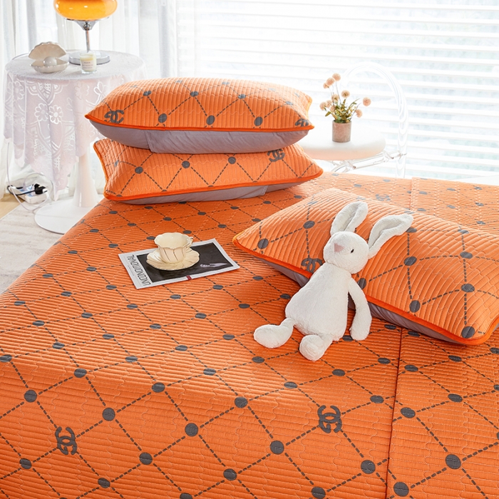 91家纺网 家纺一手货源 找家纺 莎果 2024新款正面纯棉绗缝床盖 不莱尼  橘