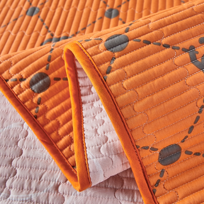 91家纺网 家纺一手货源 找家纺 莎果 2024新款正面纯棉绗缝床盖 不莱尼  橘