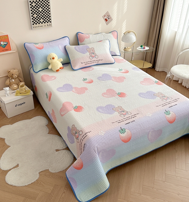 91家纺网 家纺一手货源 找家纺 莎果 2024新款正面纯棉绗缝床盖 可爱熊