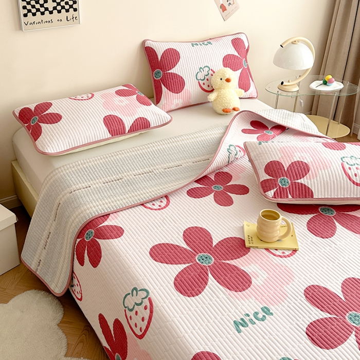 91家纺网 家纺一手货源 找家纺 莎果 2024新款正面纯棉绗缝床盖 翩翩花语